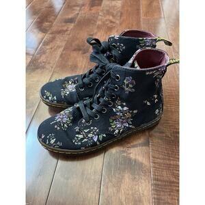 New Dr Martens Hackney Boots Women’s Sz 6 Floral Black Canvas High Top AW004